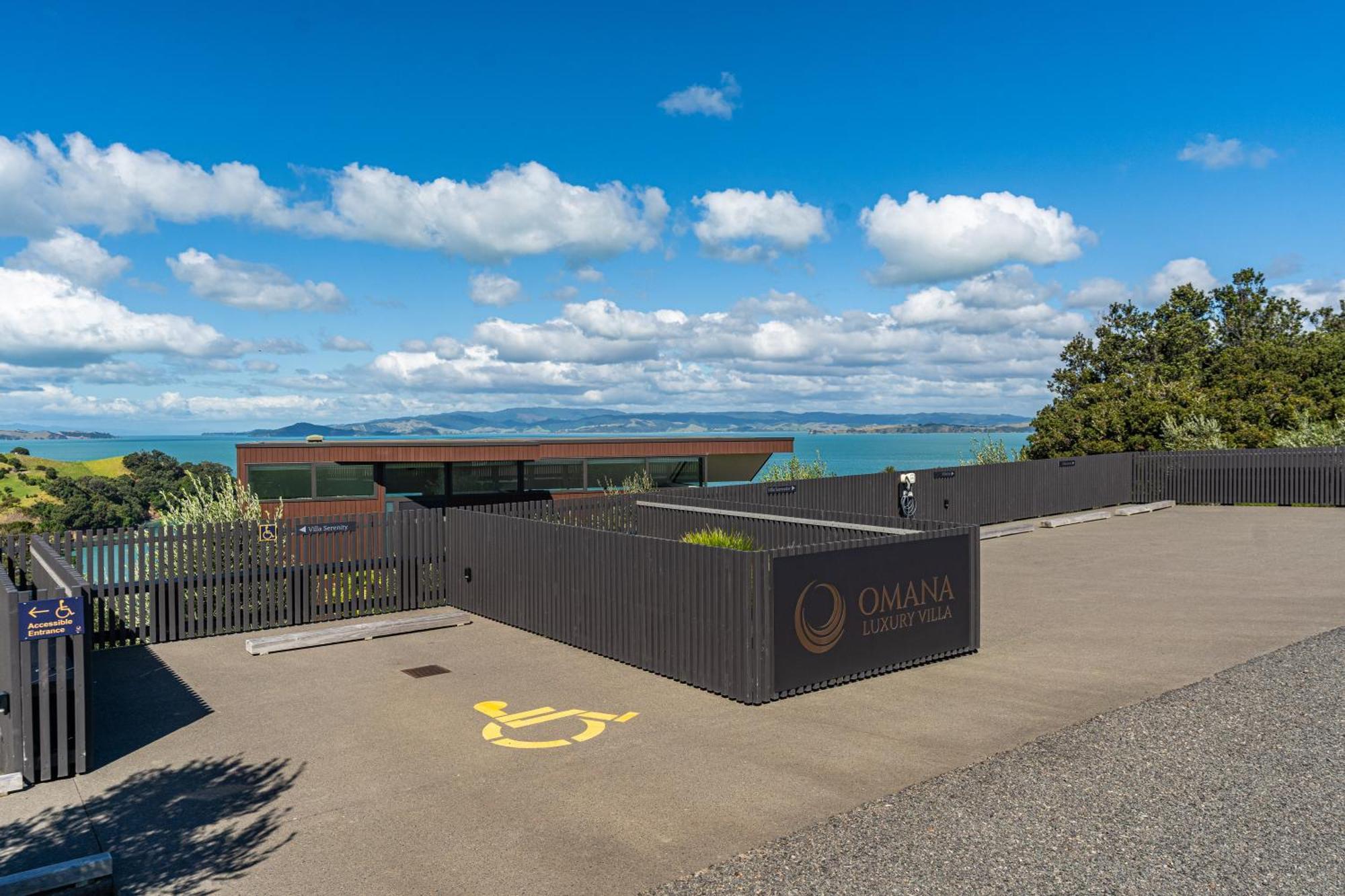 Omana Villa Rocky Bay Eksteriør billede
